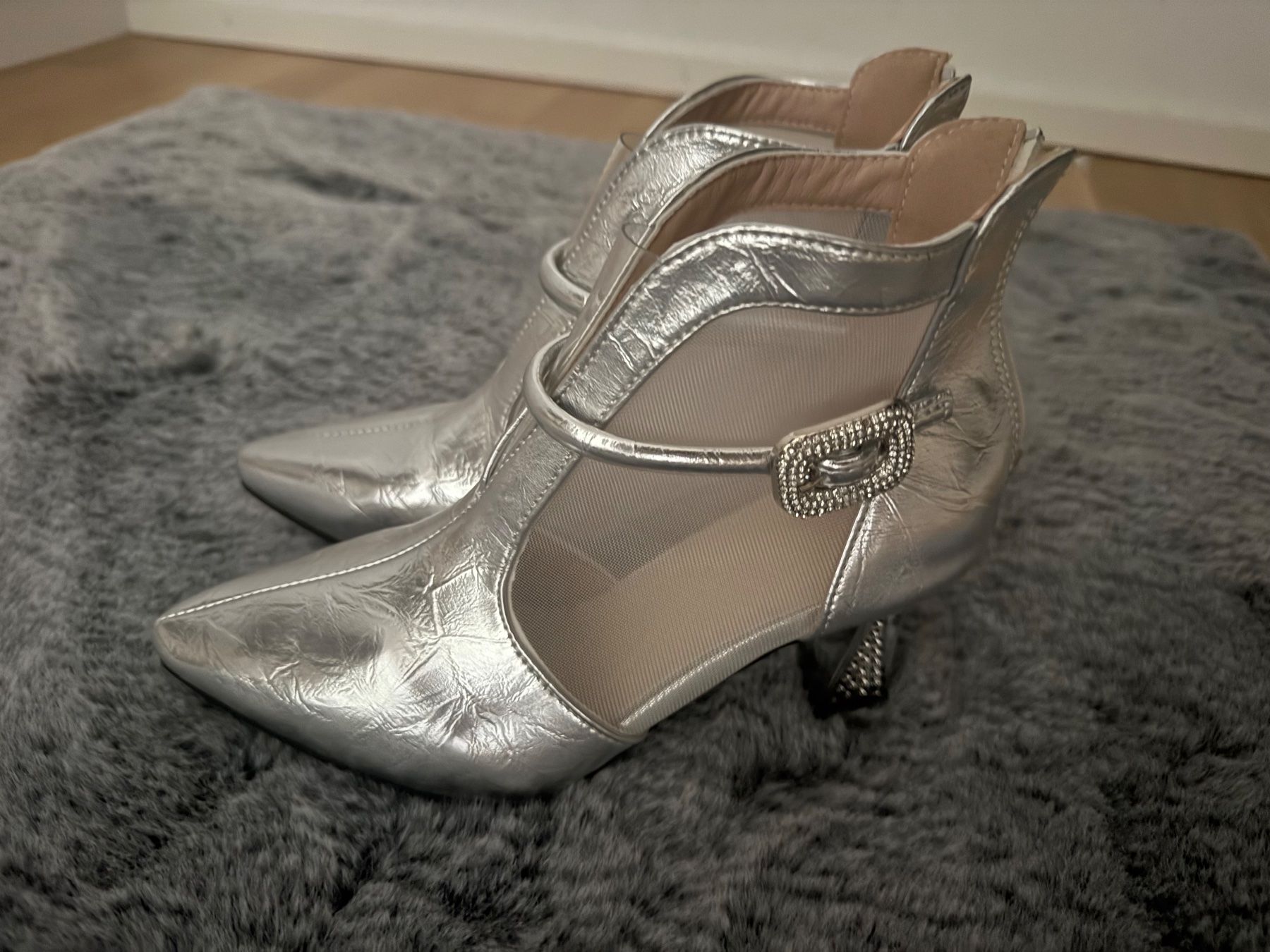 Scarpe da donna: Stiefelette Grösse 36   NEU – Nuovo (secondo la descrizione) da Thal venduto da Manhut
