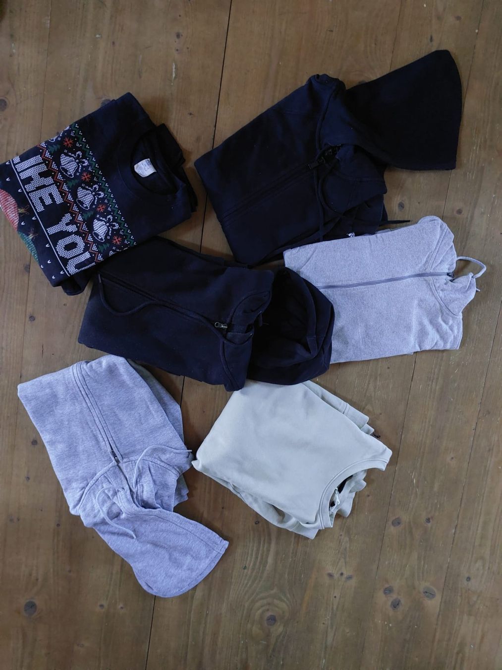 Lotti & Set di vestiti: Knabenkleider Grösse 164 und 172 – Usato da Gossau(SG) venduto da rue_n5ln 4