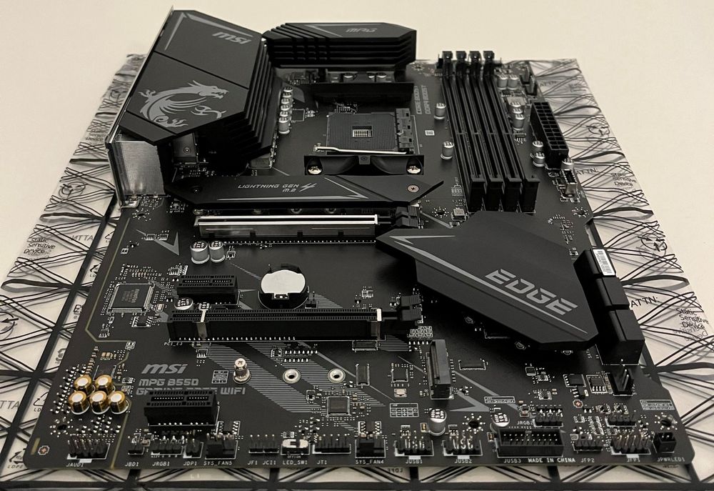 MSI MPG B550 GAMING EDGE WIFI | Kaufen auf Ricardo
