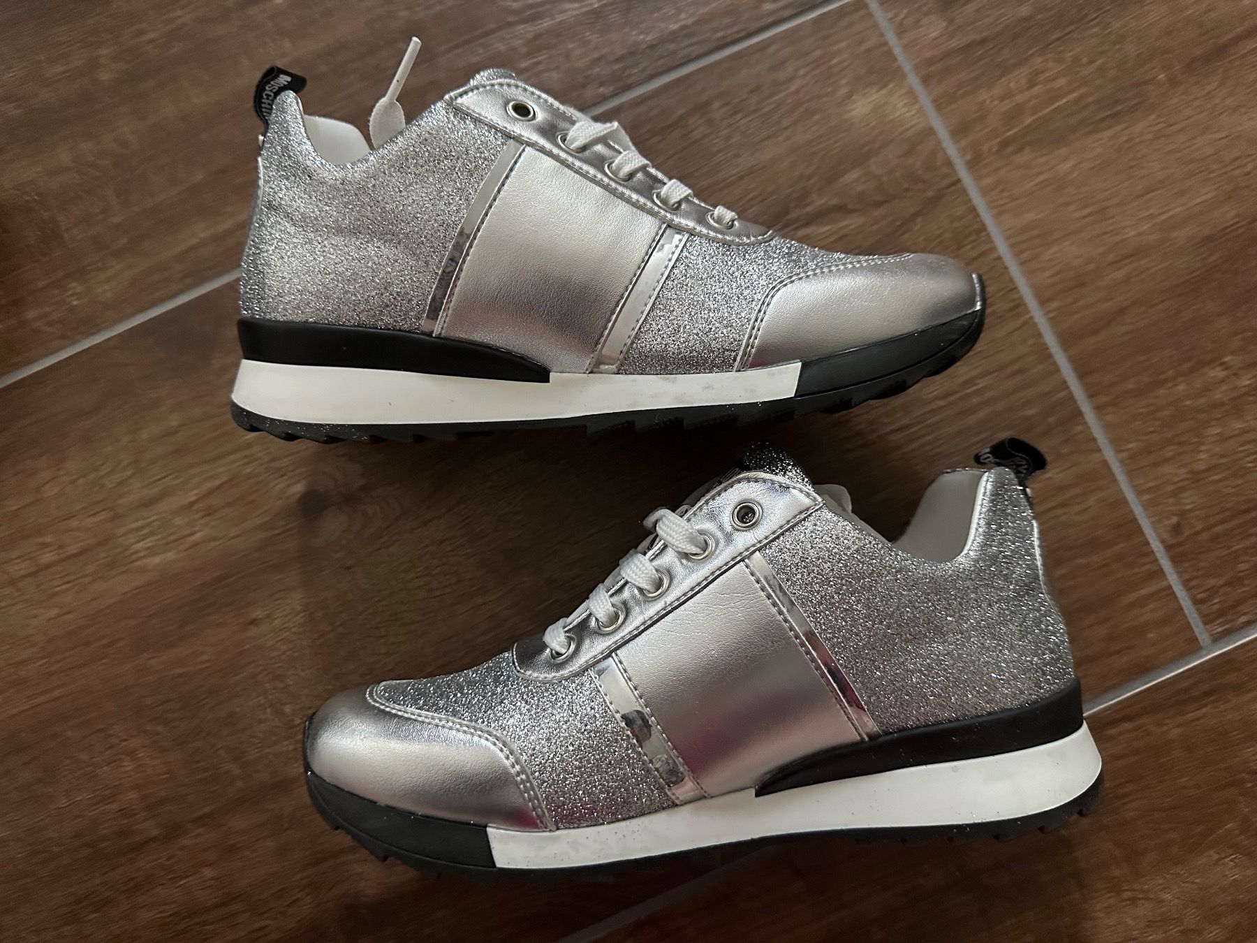 Moschino Damenschuhe: Love Moschino Schuhe – Gebraucht aus Uhwiesen von petra86 2