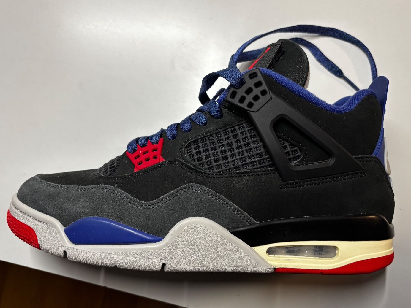 Jordan Scarpe da uomo: AIR JORDAN 4 RETRO-RARE AIR – Usato da Essertines-Yverdon venduto da aureljos_pics 2