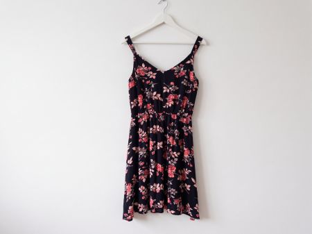 Damenkleid Kleid Sommerkleid Blumenmuster Gr. 38 (M)