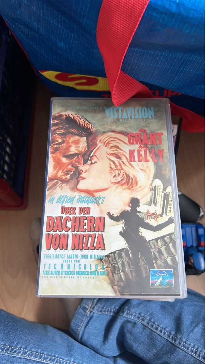 Tutti i VHS: VHS  "Ueber den Daechern von Nizza" Grace Kelly  – Usato da Herbetswil venduto da rotekatze84