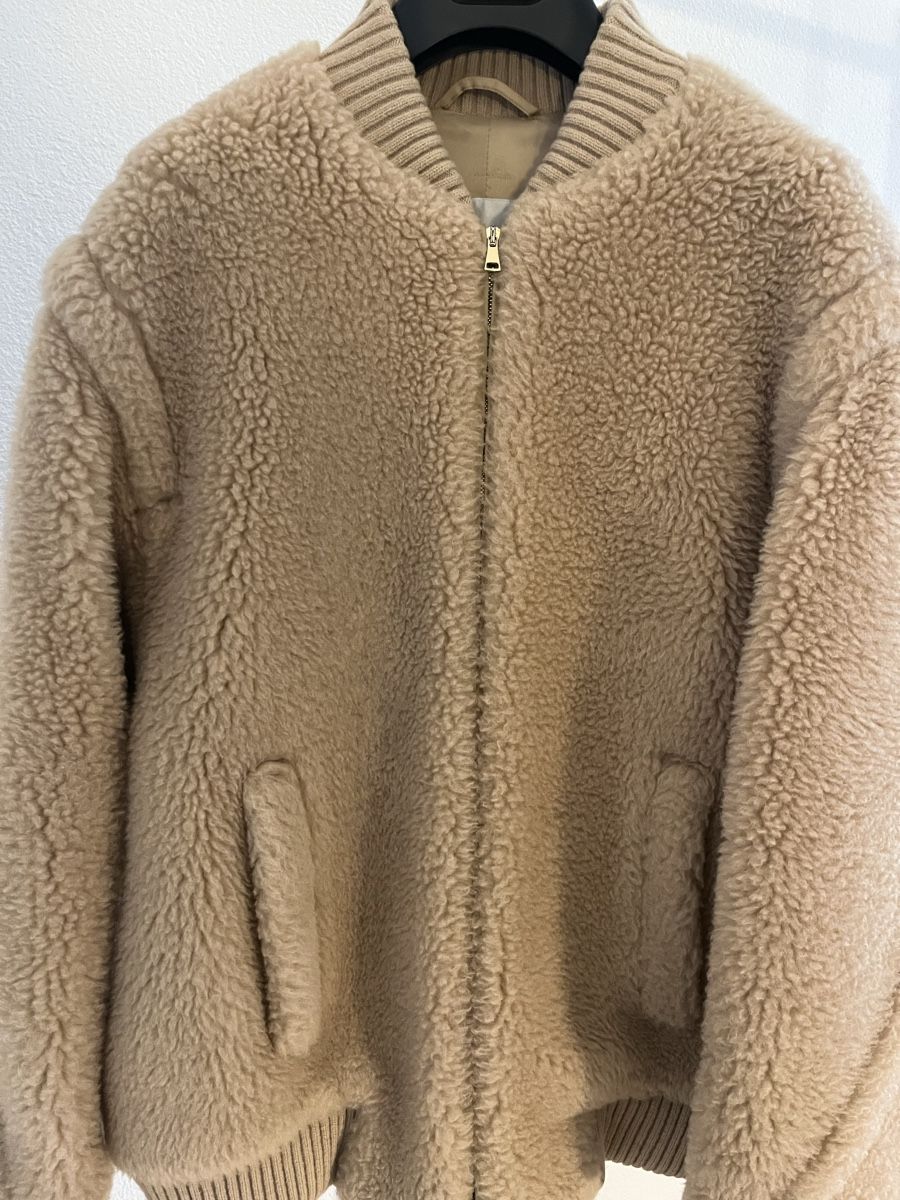 Max Mara Giacche: MAX MARA Teddy Bear Bomber - Iconic - Gr. S - beige – Nuovo (secondo la descrizione) da Bern venduto da Leppi2 4
