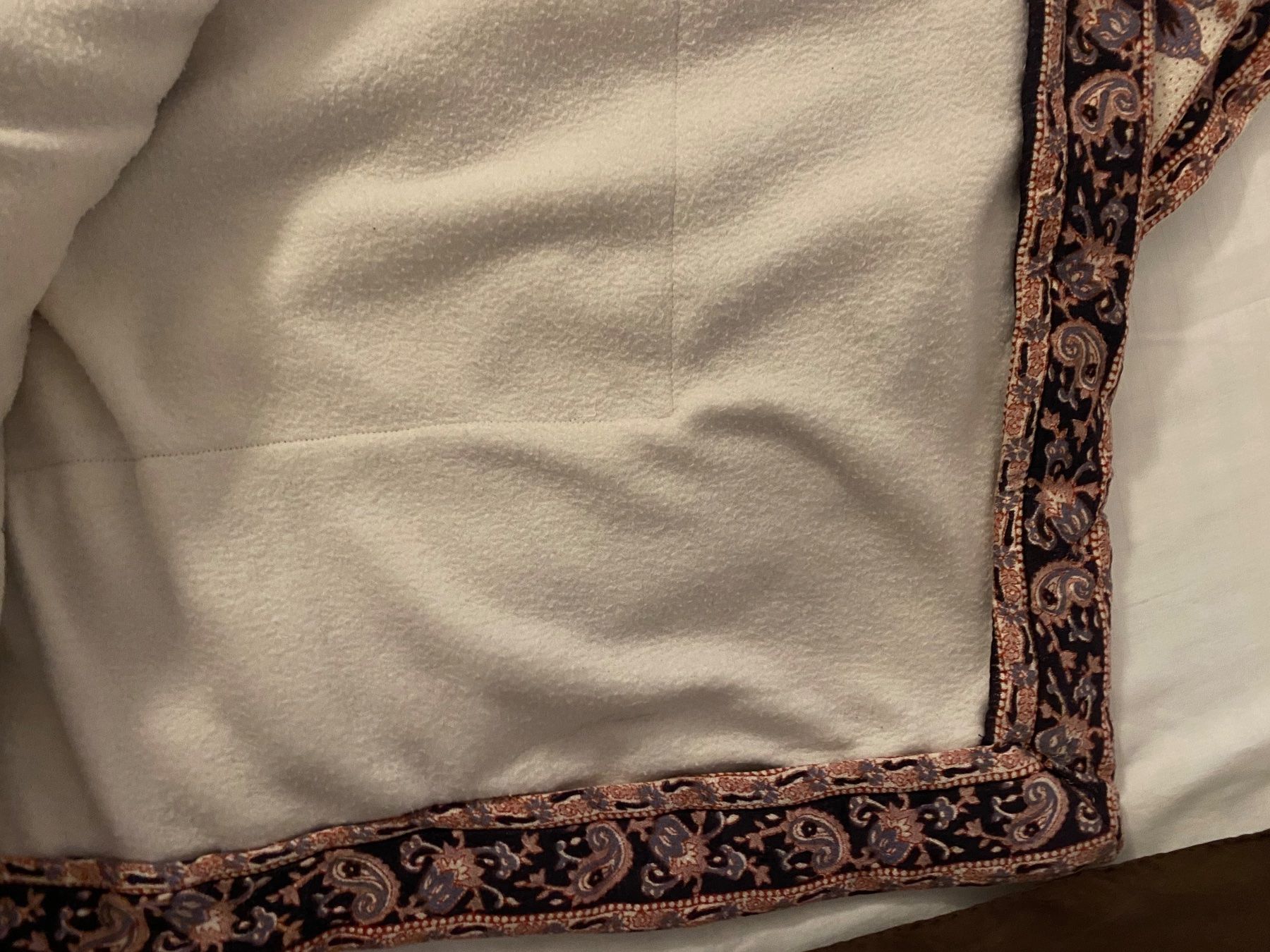 Coperte: Warme indische Tagesdecke – Usato da Rorbas venduto da tun_m7fz 8