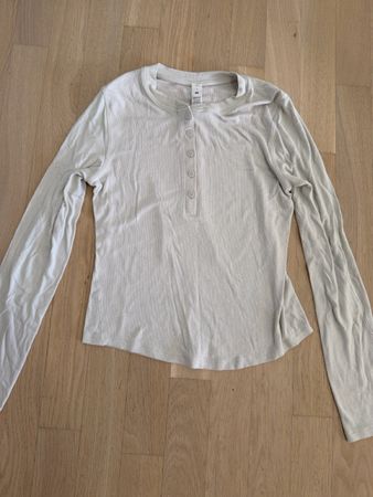 Lululemon Ribbed Longsleeve Henley Beige – Grösse 8 / M
