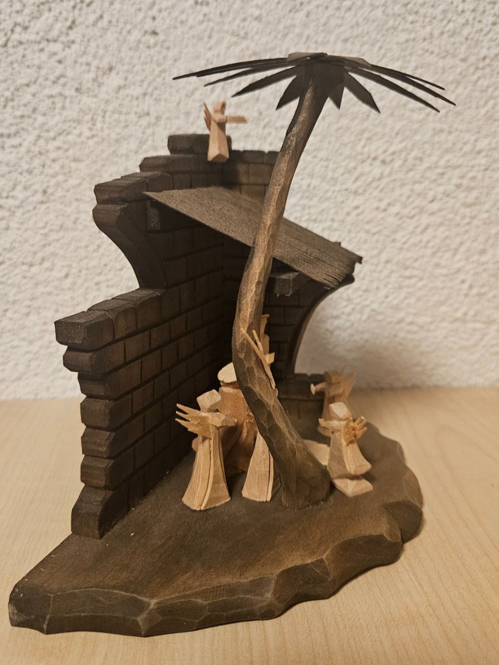 Toutes les décorations: Krippe, holzgeschnitzte Miniatur-Weihnachtskrippe mit Box – D'occasion à Jona par ASMARADO 2