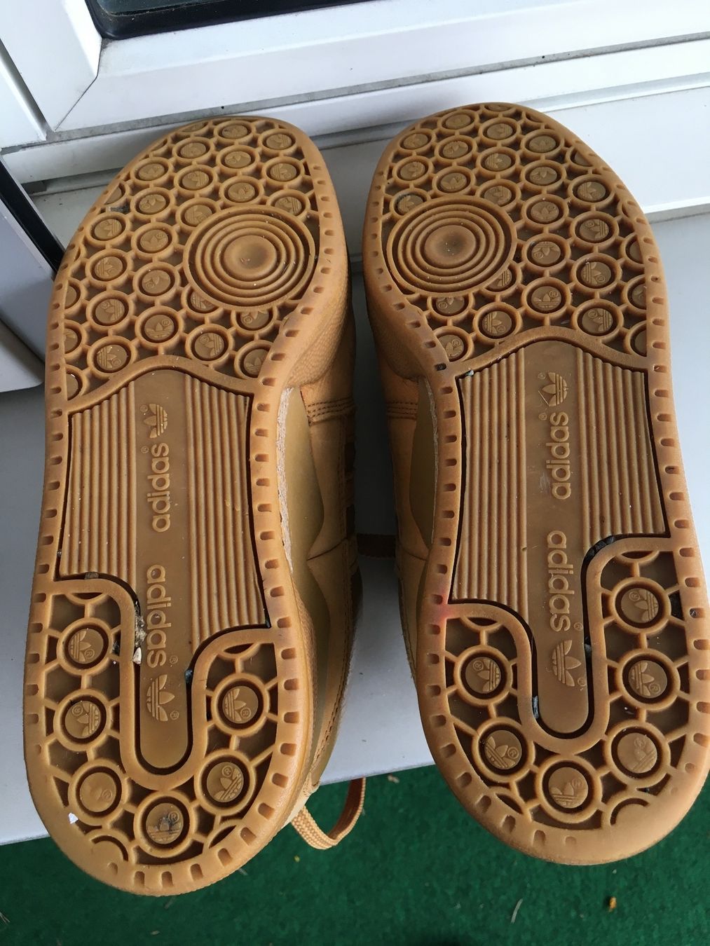 Adidas Chaussures hommes: Adidas Forum, hell braun, Gr. 42,5 – D'occasion à Thalwil par eng_yys6 3
