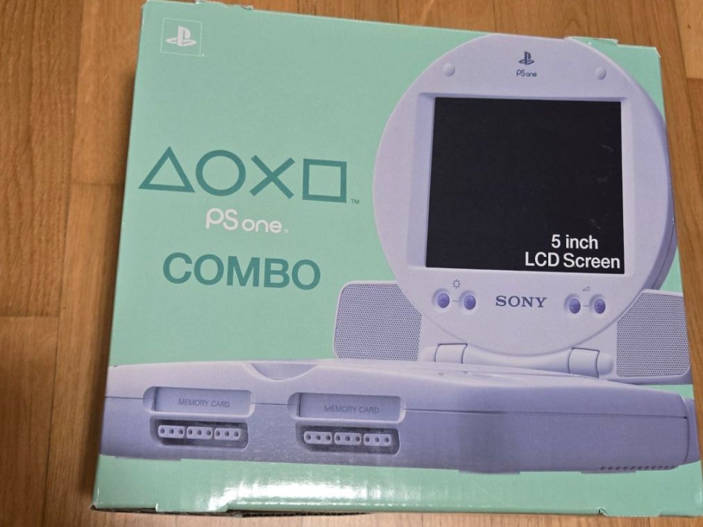 Sony Consoles: PS1 lcd combo – D'occasion à Kriens par rysterie