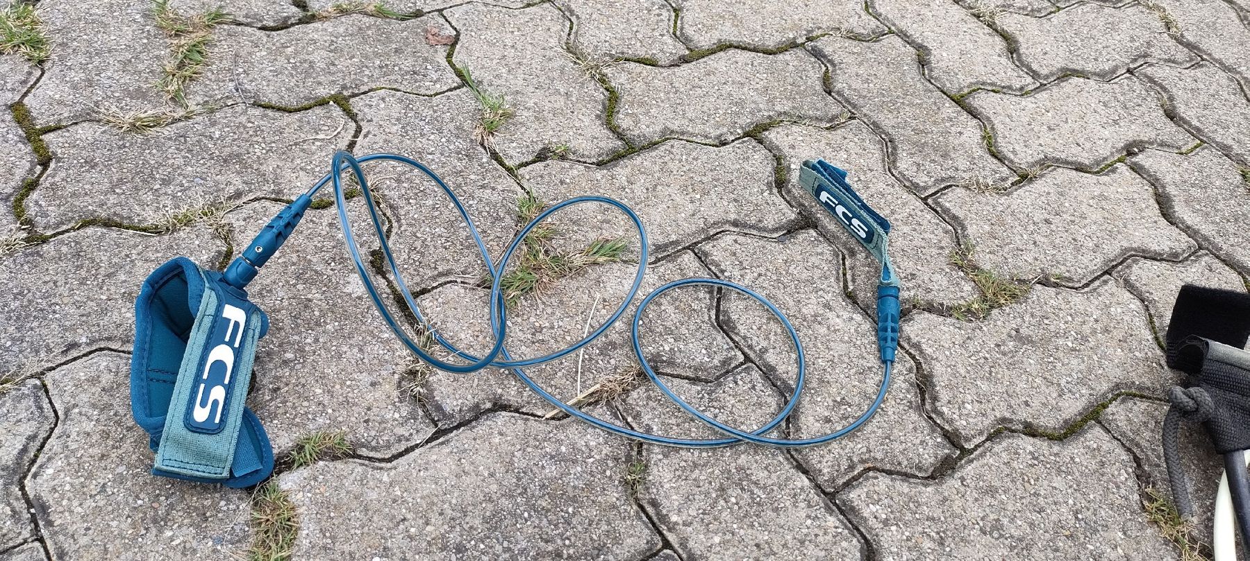 Surfboards & Schwimmbrette: FCS Surfboard Leash SUP – Gebraucht aus Rüti ZH von alexvoirol