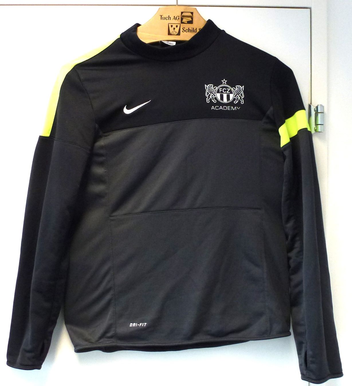 Nike Canottiere & Pantaloni: FCZ Academy Trikot Nike – Usato da Murgenthal venduto da B.StM