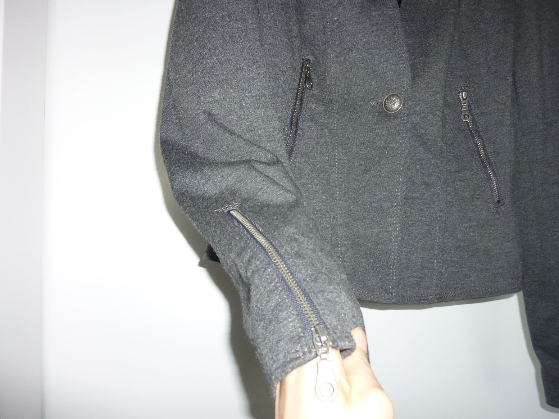 Giacche: BAFF grey jacket, Size EU 36, Very good condition – Usato da Zürich venduto da ewat 1