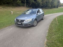 VW Passat Variant 1.8 TSI  NEUE MFK  !!