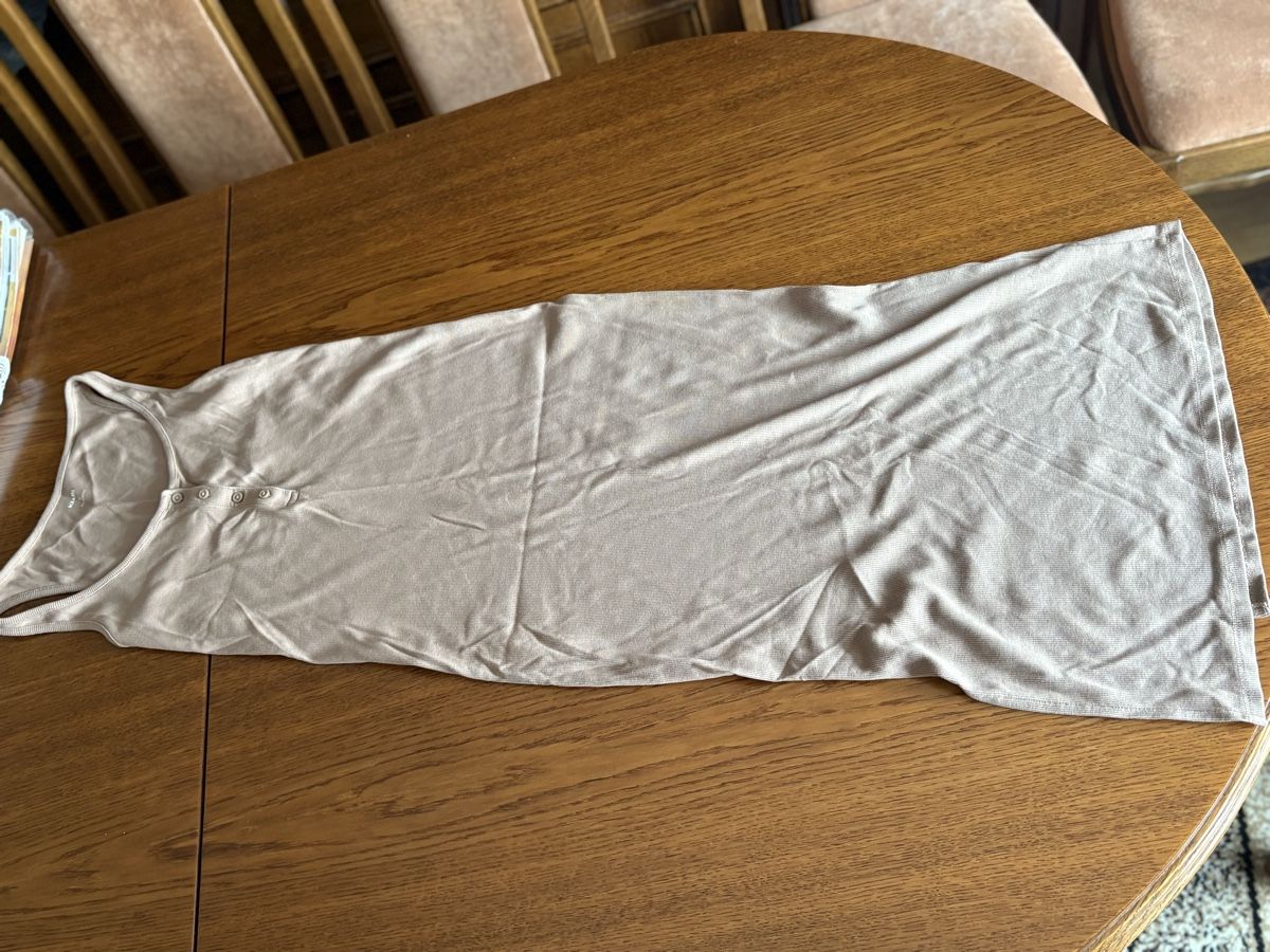 Kleider: Robe Kiabi taille S – Gebraucht aus Attalens von Skorpionica 3