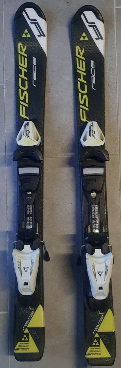 Fischer Sci: Fischer Race Kinder Ski 90 cm mit Bindung – Usato da Rikon im Tösstal venduto da kohsamui13