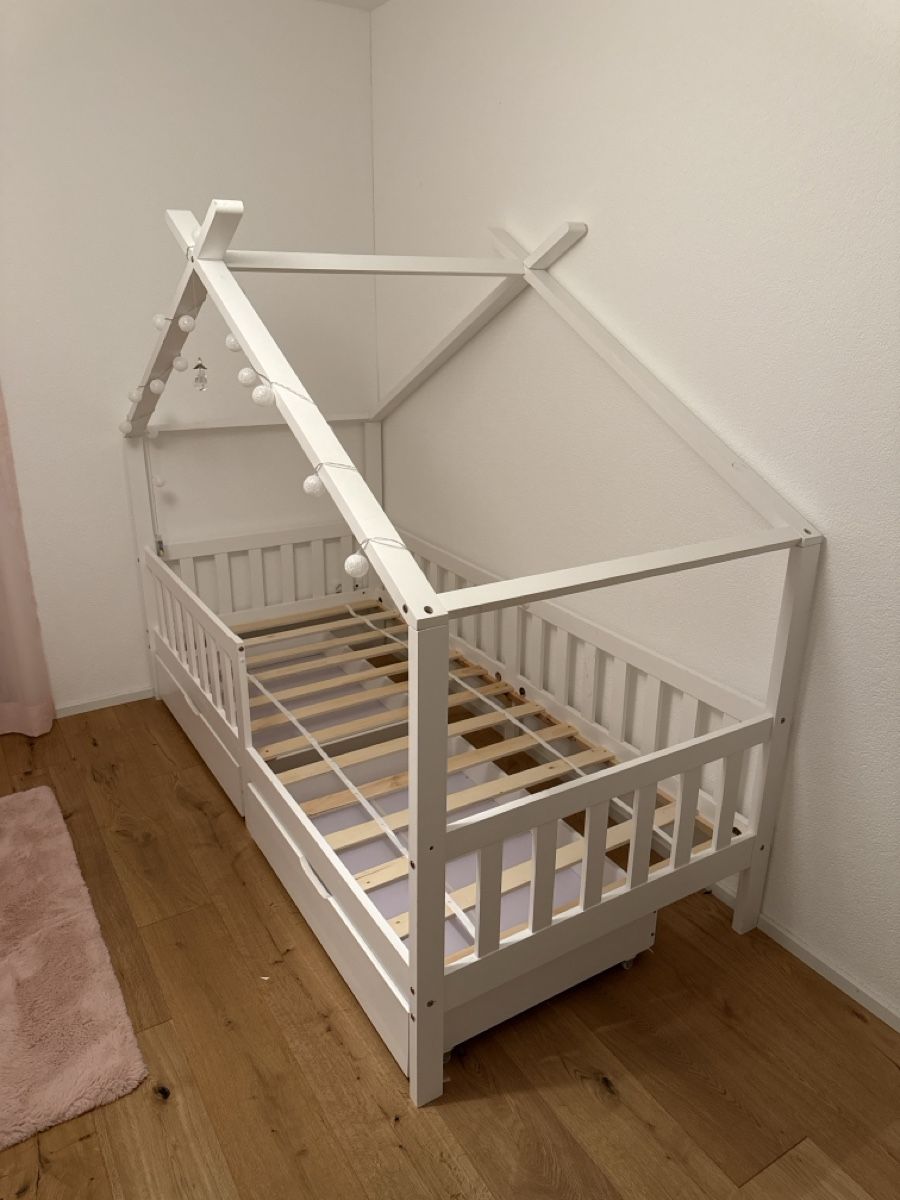 Lits: Kinderbett – D'occasion à Pieterlen par Raffyy 1