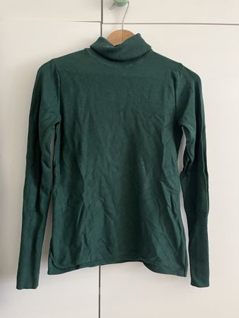 Green Turtleneck Top