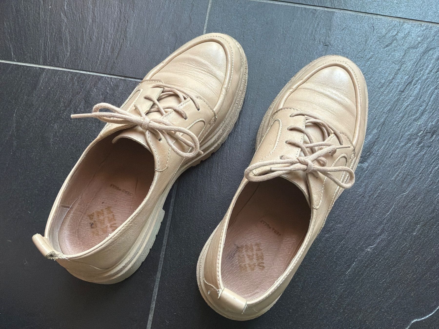 Scarpe da donna: Halbschuhe San Marina beige Grösse 37 – Nuovo (secondo la descrizione) da Bremgarten AG venduto da Belana0 1