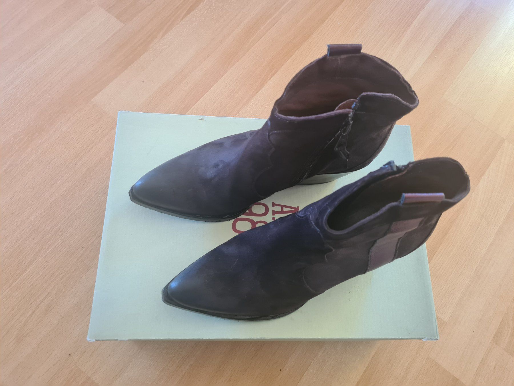 Mjus Scarpe da donna: MJUS-AS98 Damen Western Stiefelette – Nuovo (secondo la descrizione) da St. Gallen venduto da Demos86 1