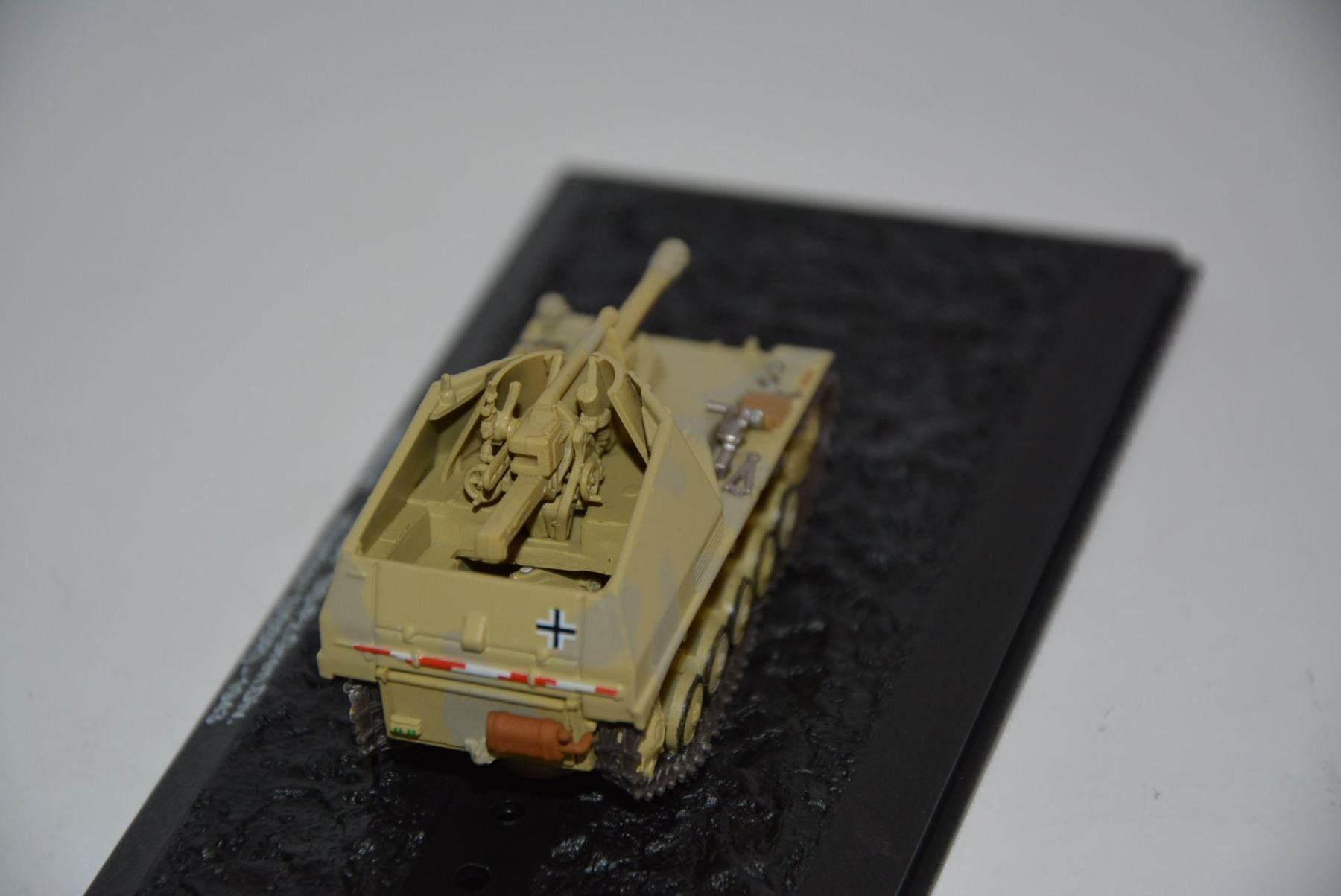 Kit di modellismo & Modellini statici: Panzer Sd. Kfz. 124 "Wespe" 1943 , 1:72 – Nuovo e nell'imballaggio originale da Goldach venduto da Feivel9 7