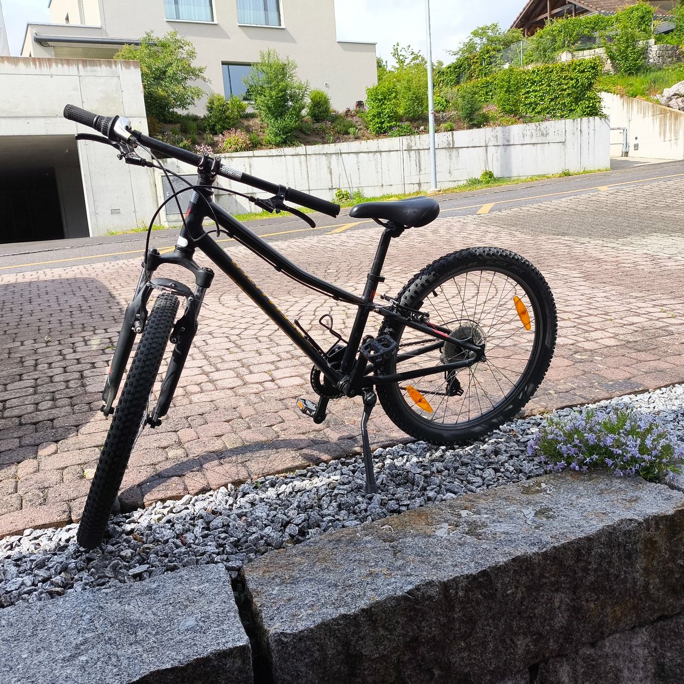 Specialized Biciclette: Mountainbike Specialized 24 Zoll – Usato da Hägglingen venduto da tanja7a