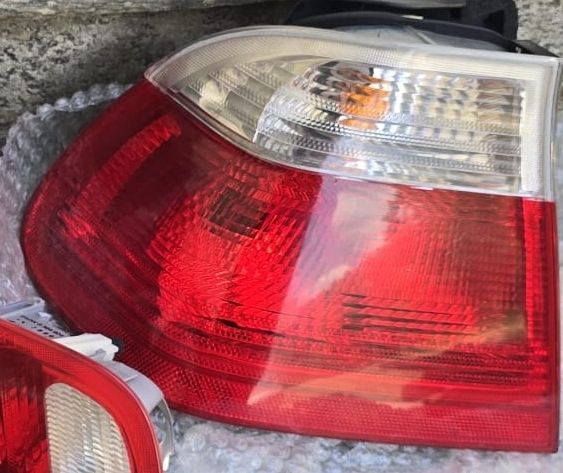 BMW Accessori per altri veicoli: BMW E46 Rückleuchte, Top Zustand, Originalteil – Usato da Brig venduto da 404_Shop