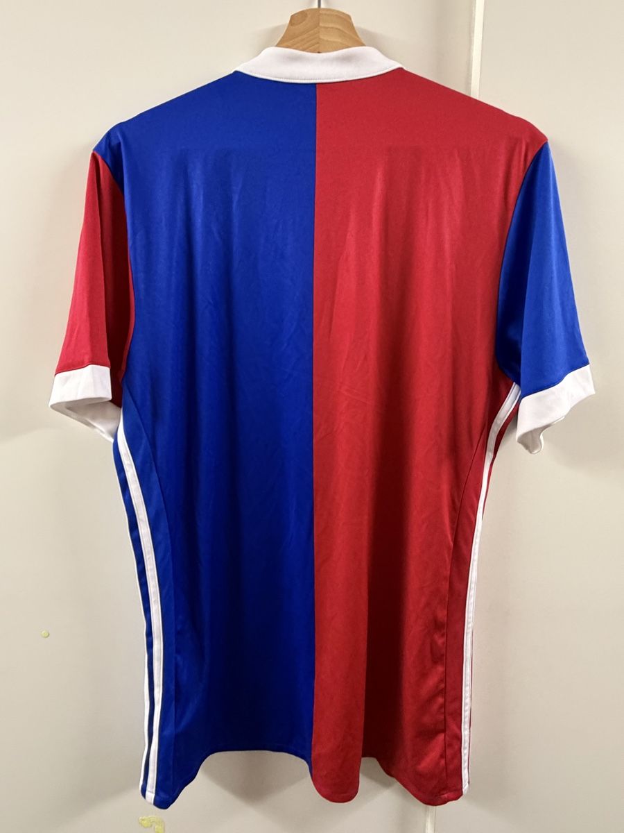 FC Bâle Maillots de corps & Pantalons: FC Basel Trikot Adidas Grösse M – Neuf (Voir description) à Hunzenschwil par sputnik26 1