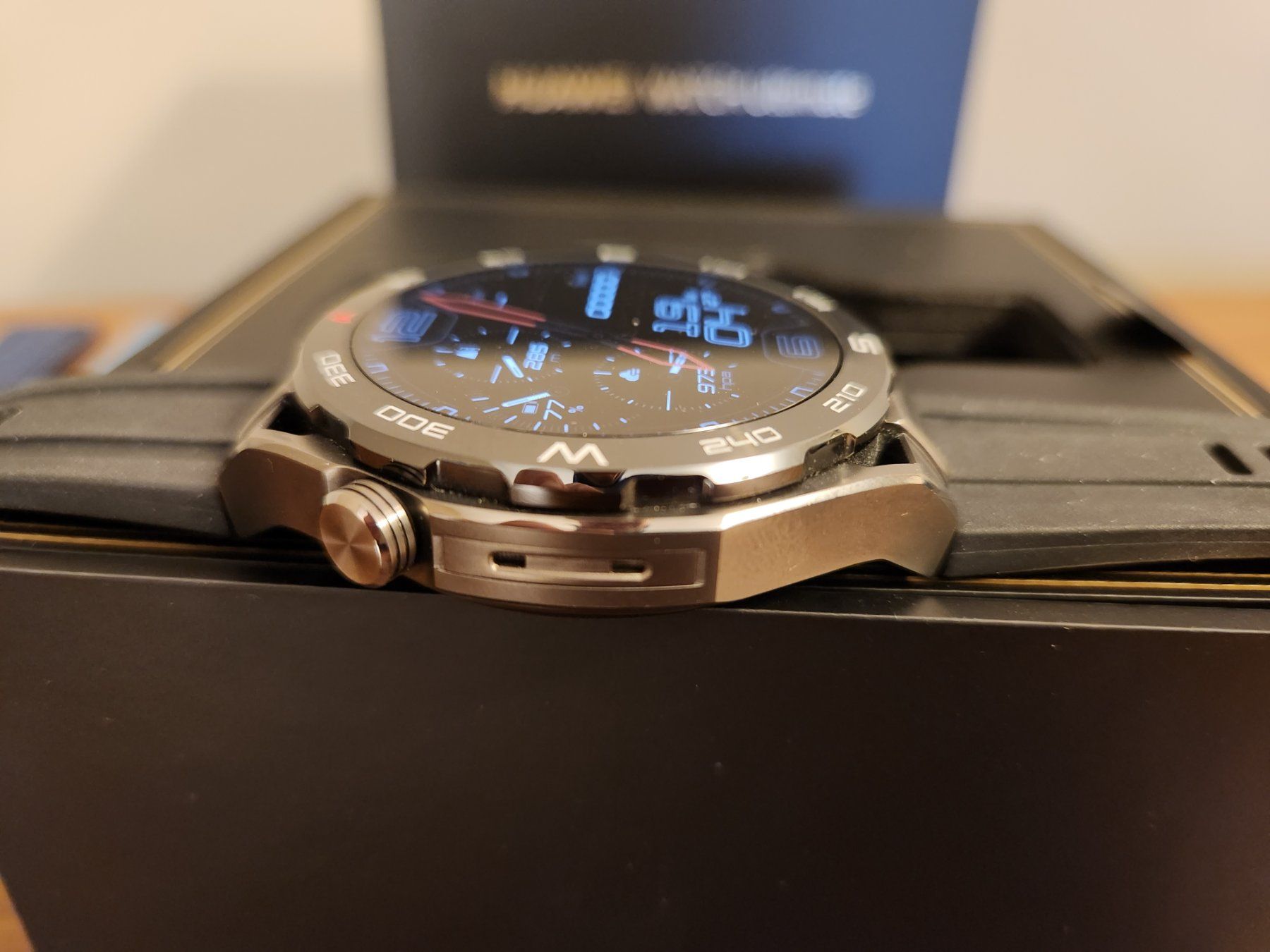 Huawei Smartwatch: Huawei Watch Ultimate Expedition Black – Gebraucht aus Immensee von  2