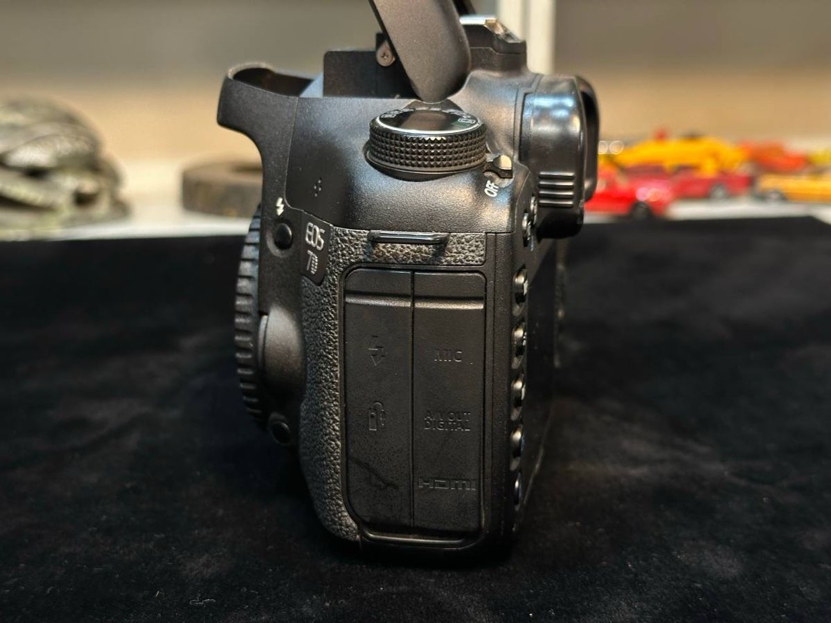 Canon Fotocamera: Canon EOS 7D Spiegelreflexkamera DFEKT  – Difettoso da Wädenswil venduto da HobbyZimmer 5