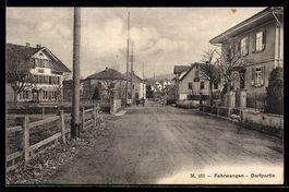 Fahrwangen, Dorfpartie mit Wohnhäusern