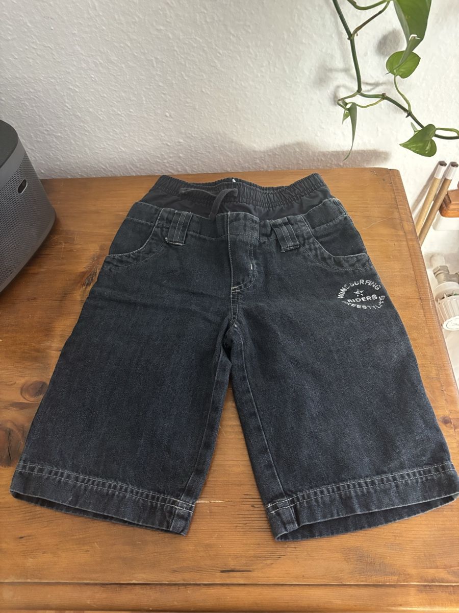 Pantalons: Kurze Hose – D'occasion à Zürich par Cindarel