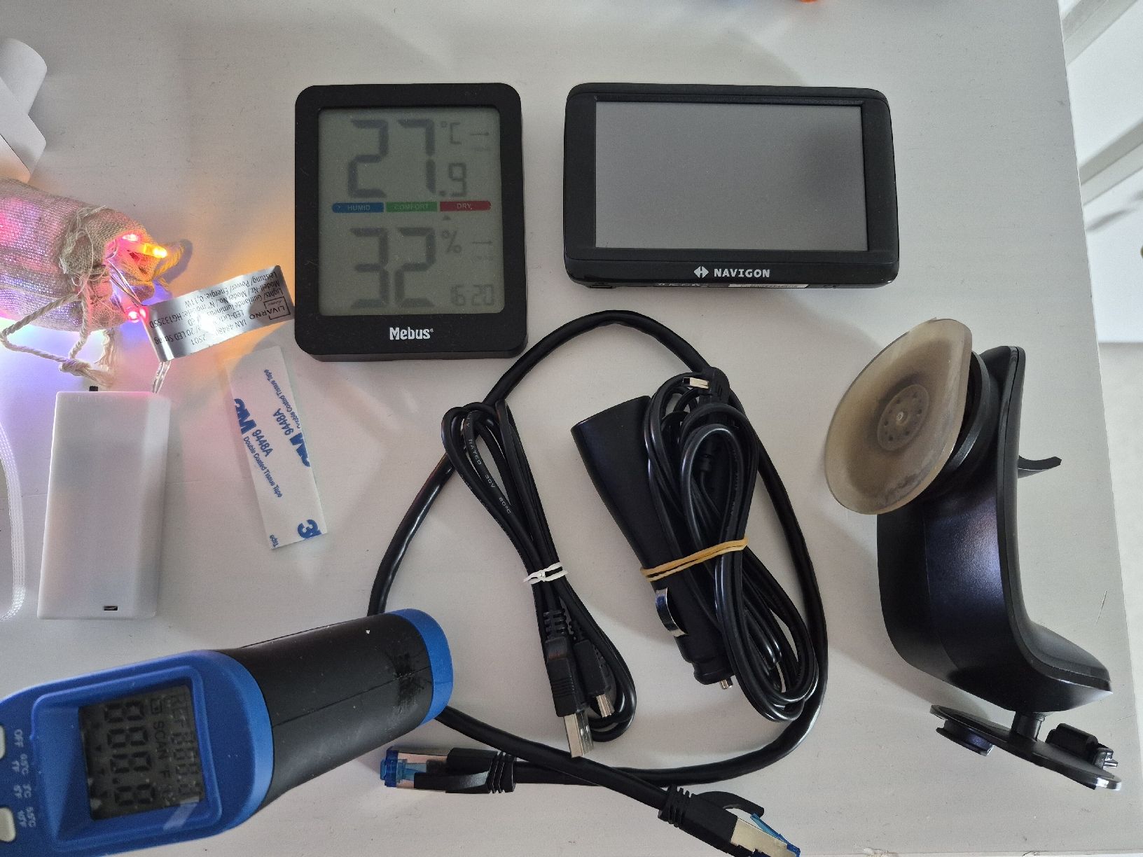 Tous les outils: Tool s Dashcam Voltimeter Navi – D'occasion à Dielsdorf par BARDARRU 2