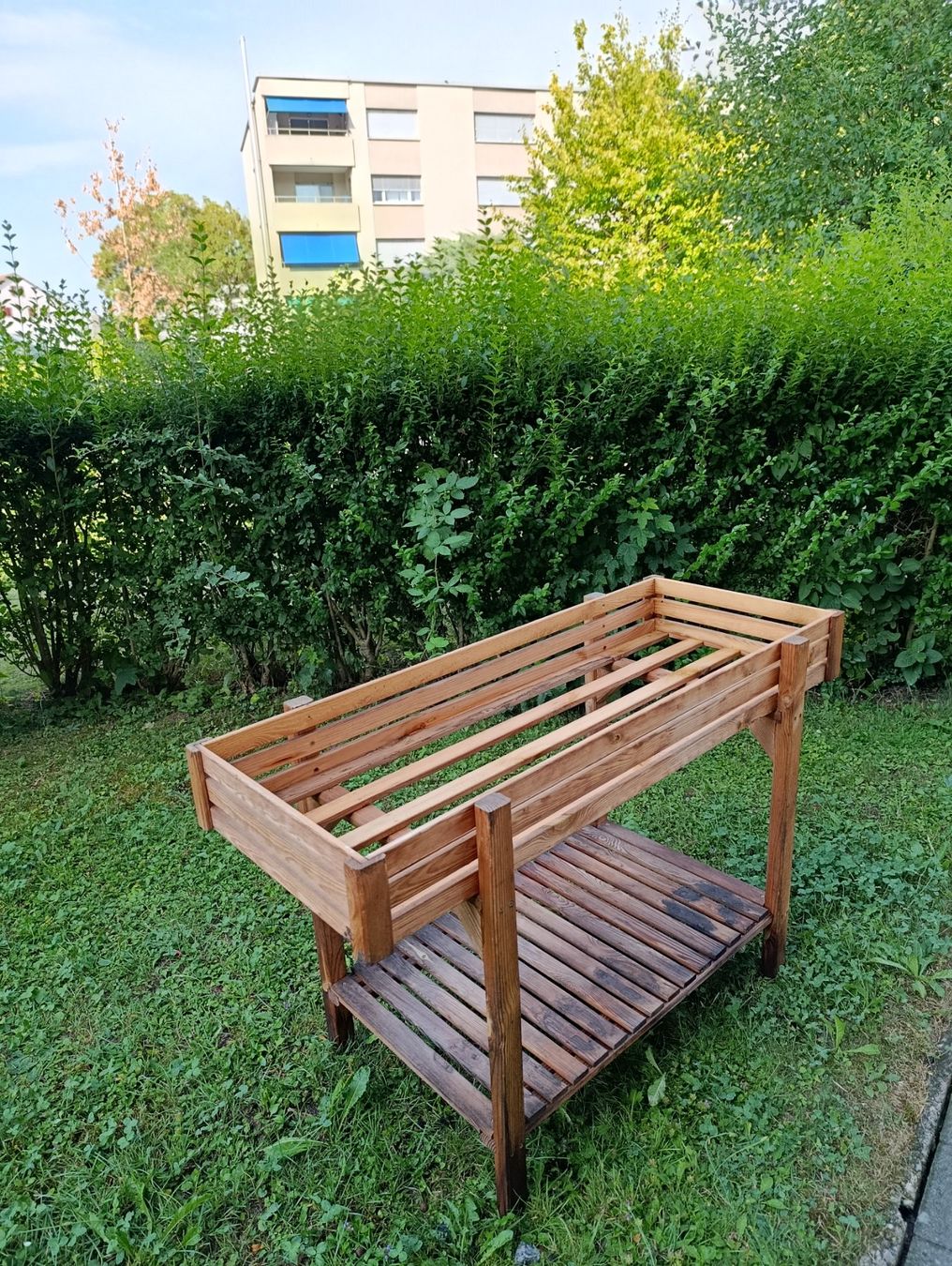 Blumentöpfe: Hochbeet – Gebraucht aus Winterthur von sevamima