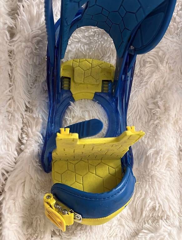 Bindungen: Snowboardbindung Kinder Burton – Gebraucht aus Langenthal von Tamarantula 2