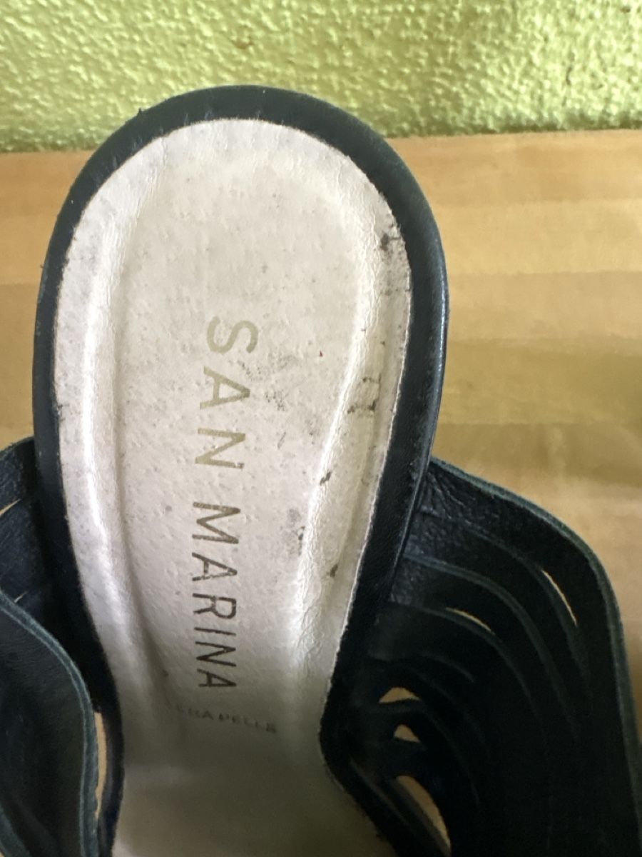 Scarpe da donna: Sandales San Marina cuir taille 35 – Usato da Düdingen venduto da Yellow 2