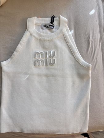 Miu Miu Stricktop weiss mit Strass Logo