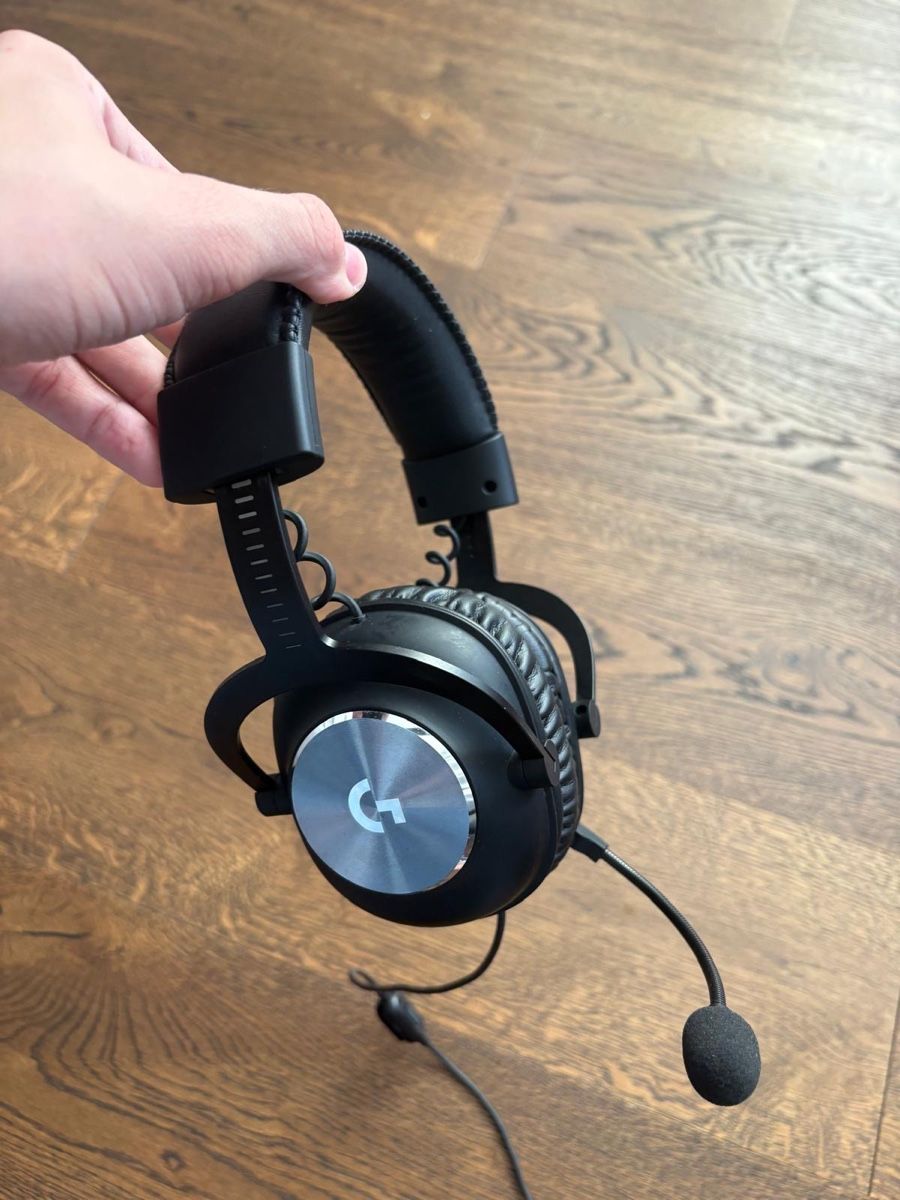 Kopfhörer: Headset – Gebraucht aus Zofingen von berolino 1