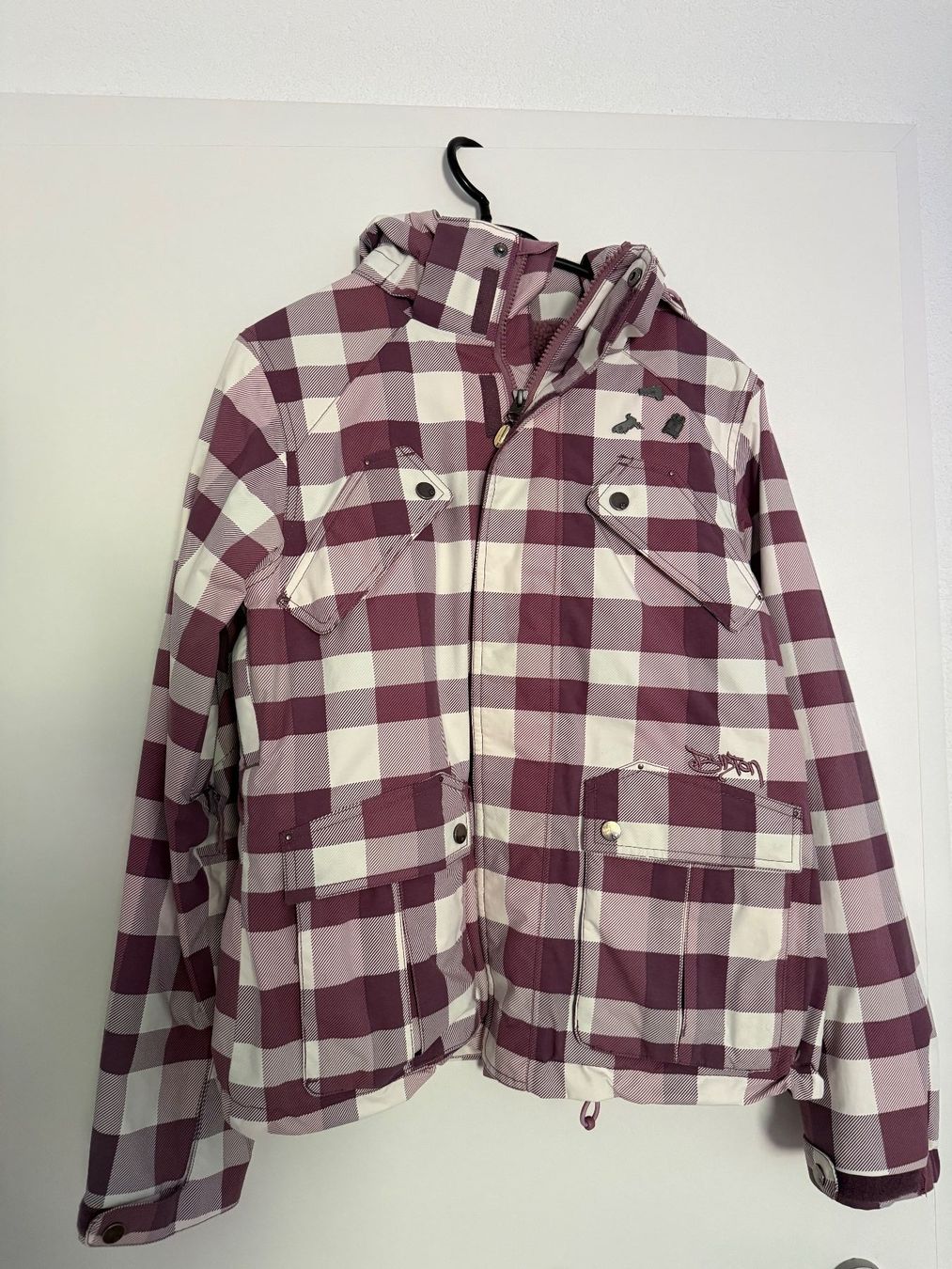 Burton Jacken: BURTON Ski/Snowboardjacke – Gebraucht aus Ostermundigen von DeOs3072