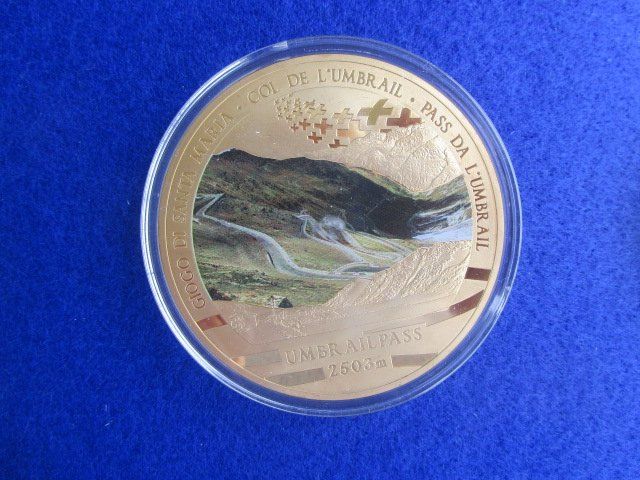 Medaglie: GIGANT: Alpenpass - Umbrail 2503m - 70 mm - PP – Nuovo e nell'imballaggio originale da Luzern venduto da Horoskop1