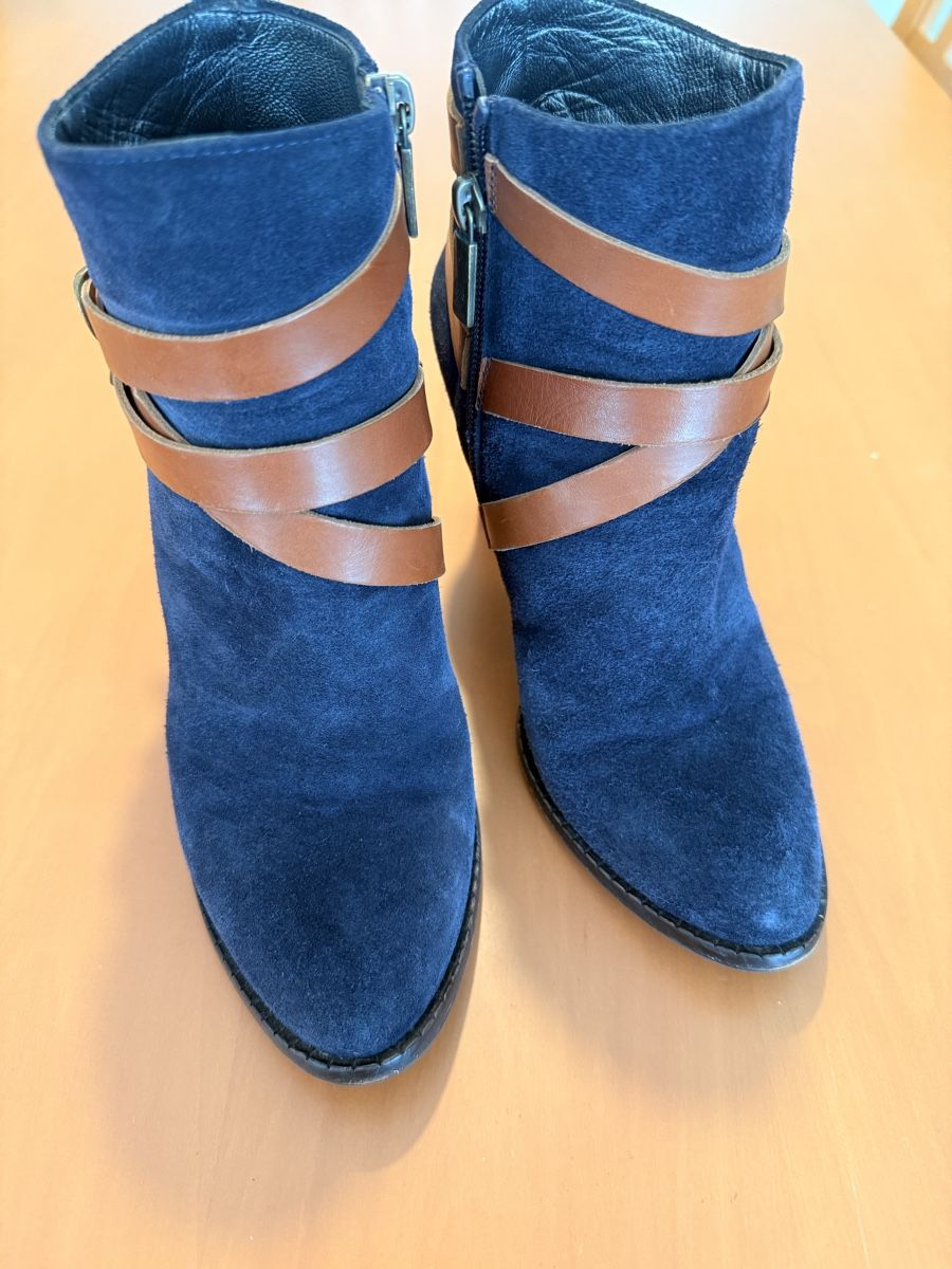 Navyboot Scarpe da donna: Navyboot Stiefelletten, dunkelblau, Wildleder Gr.38 – Usato da Wädenswil venduto da stg_9zfm 5