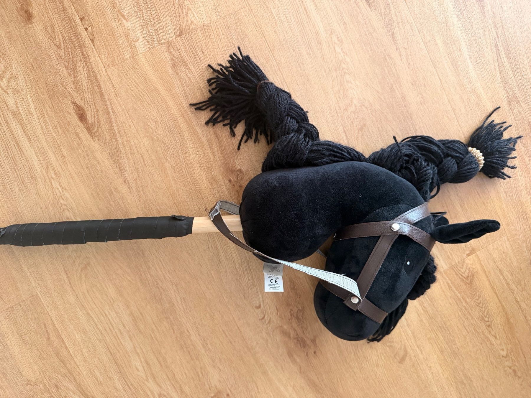 Giocattoli: Steckenpferd / Hobby Horsing – Usato da Root venduto da lucialiliana