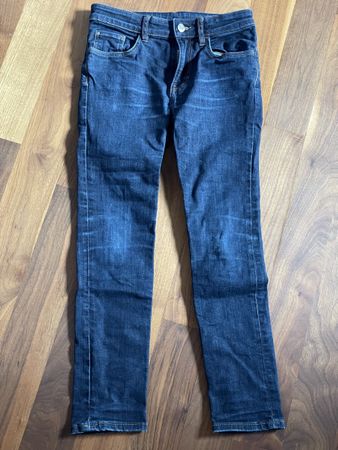 dunkelblaue jeans 146