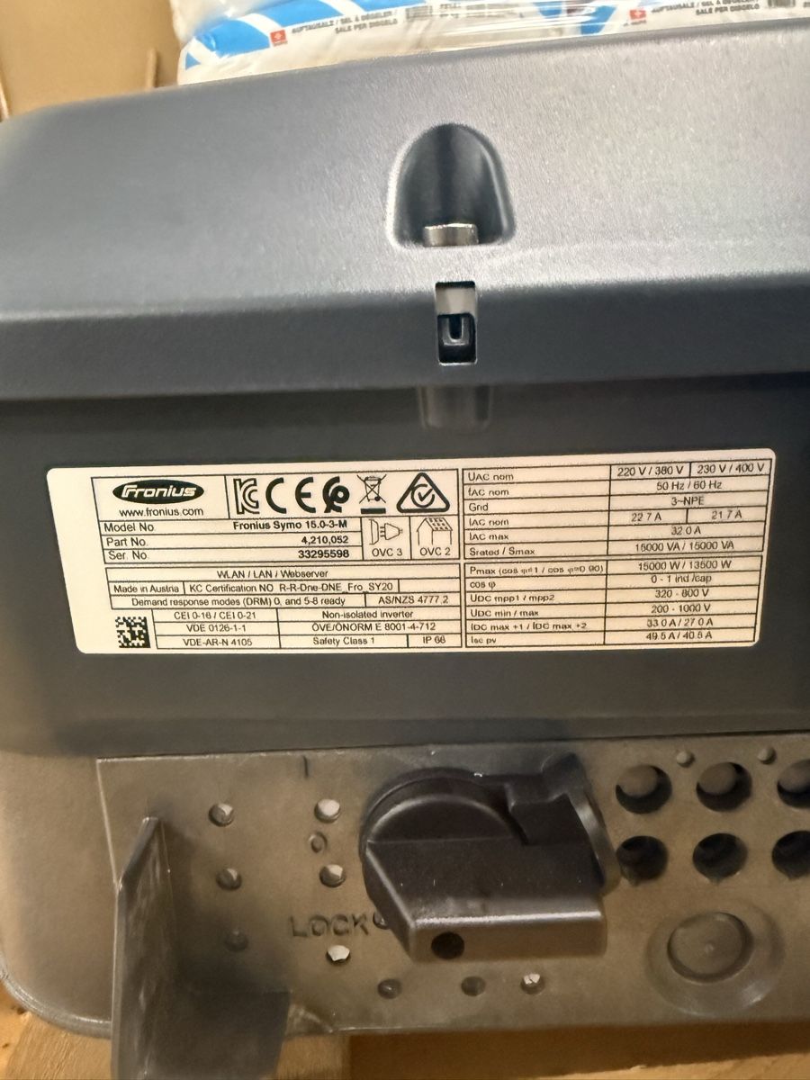 Fronius Inverter: Fronius Symo 15.0-3-M Wechselrichter – Usato da Russikon venduto da Danielr5310 1