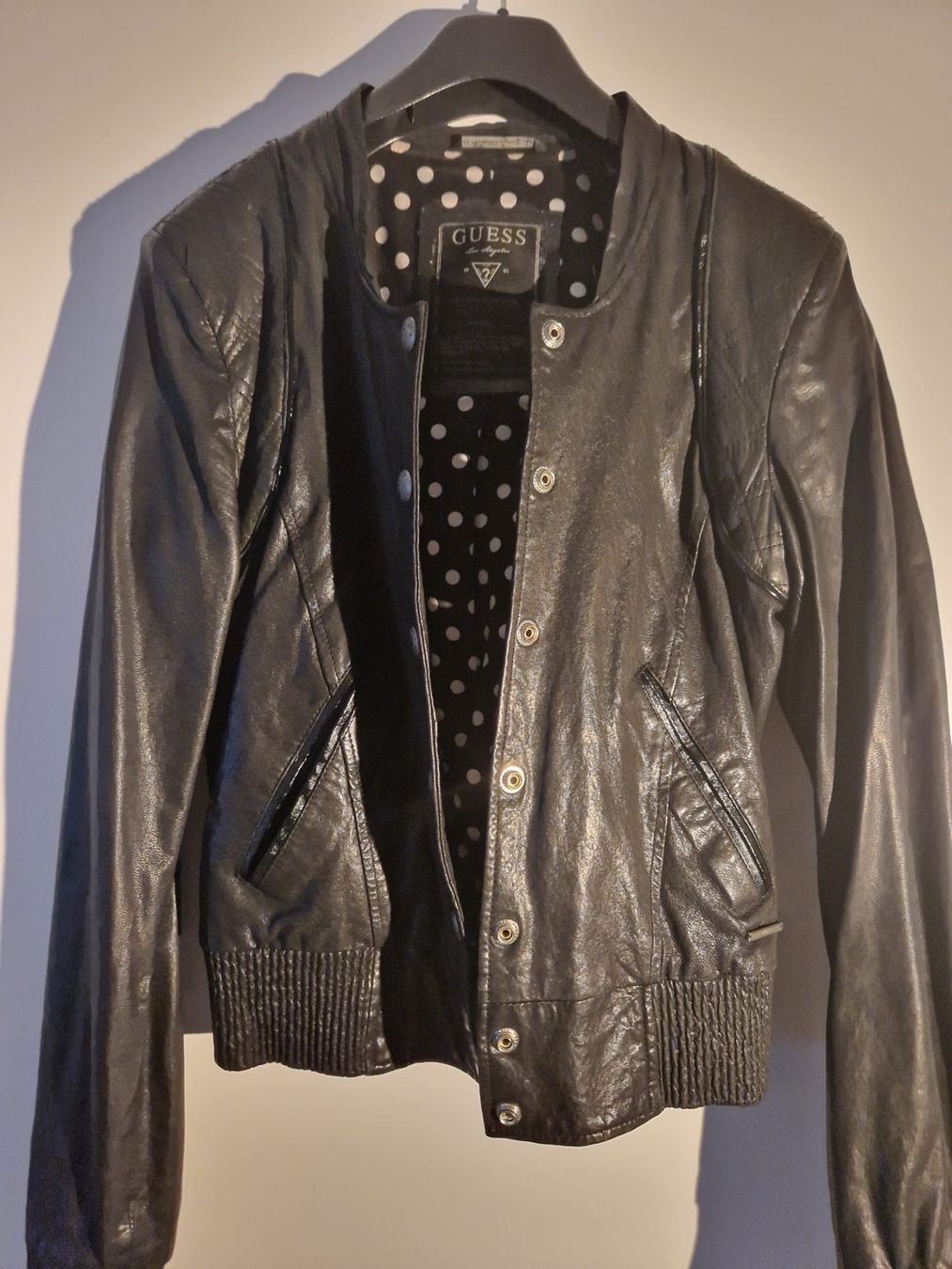 Guess Giacche: Leder Jacke Guess – Usato da Bern venduto da Iuliia_novova 2
