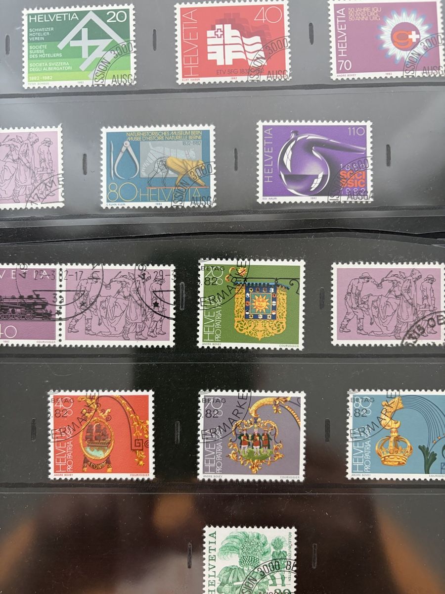 Tous les timbres: Jahressatz 1982 mit ETS PJ/PP/Werbemarken – D'occasion à Meierskappel par Hala03 5