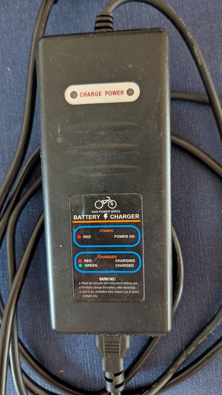 Caricabatterie: 48V 2A Battery charger – Usato da Zürich venduto da epopeyaodisea 2