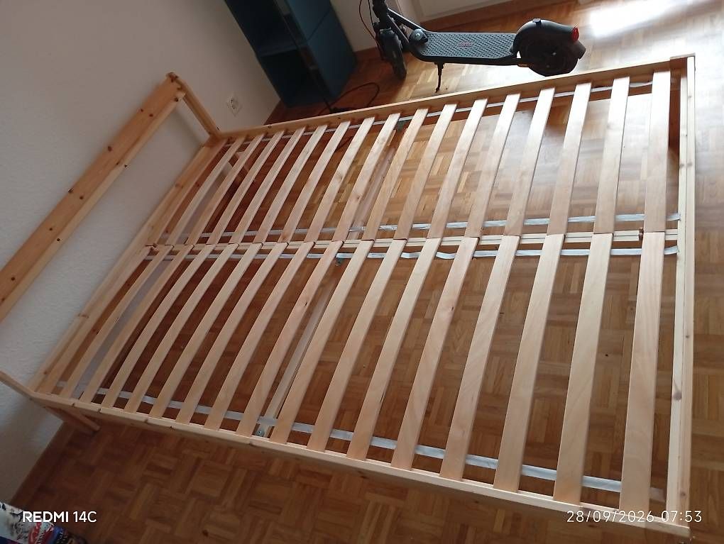 Betten: Cadre lit et sommier – Gebraucht aus Genève von uto_r9th