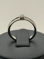 Bague en or blanc sertie d’un diamant – Taille 50