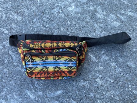 Bauchtasche bunt gemustert mit Reissverschluss, neu