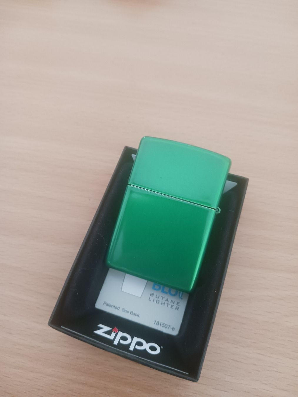 Zippo Accendini: Zippo 2019 – Nuovo e nell'imballaggio originale da Sion venduto da aym_g5t9 1